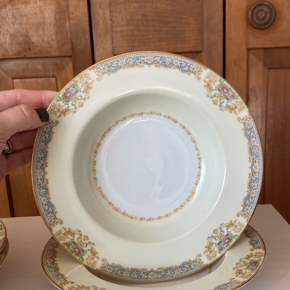 Vintage Noritake Pattern RO2 Soup Bowls, Set of 4 - Picture 5 of 12